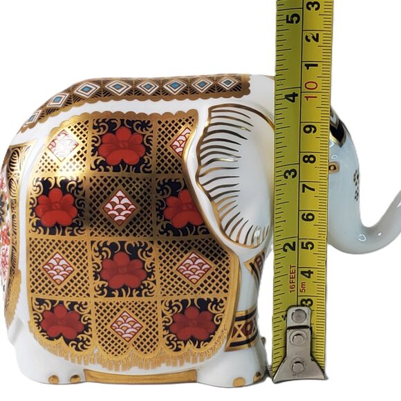 Royal Crown Derby Elephant Paperweight – Imari Pattern, Gold Stopper - Picture 10 of 13